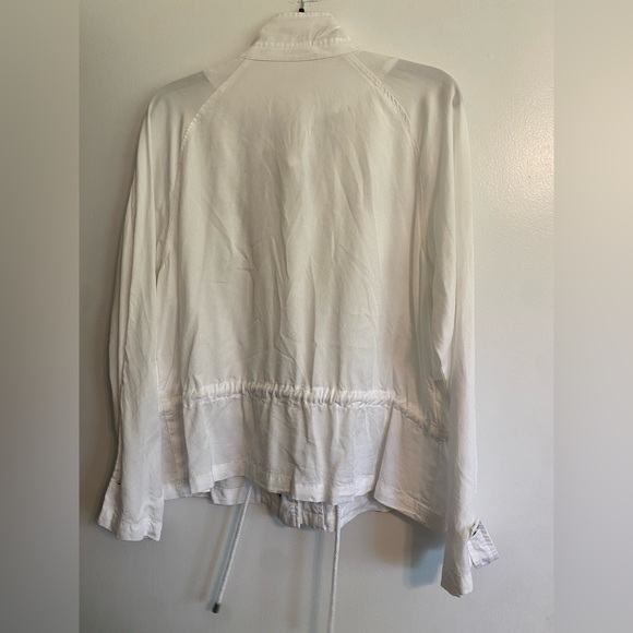 Tribal White Utility Jacket- Size L - Picture 4 of 4